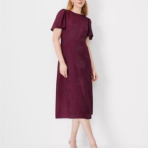 Ann Taylor Floral Jacquard Flutter Sleeve Flare Dress in Burgundy - 18